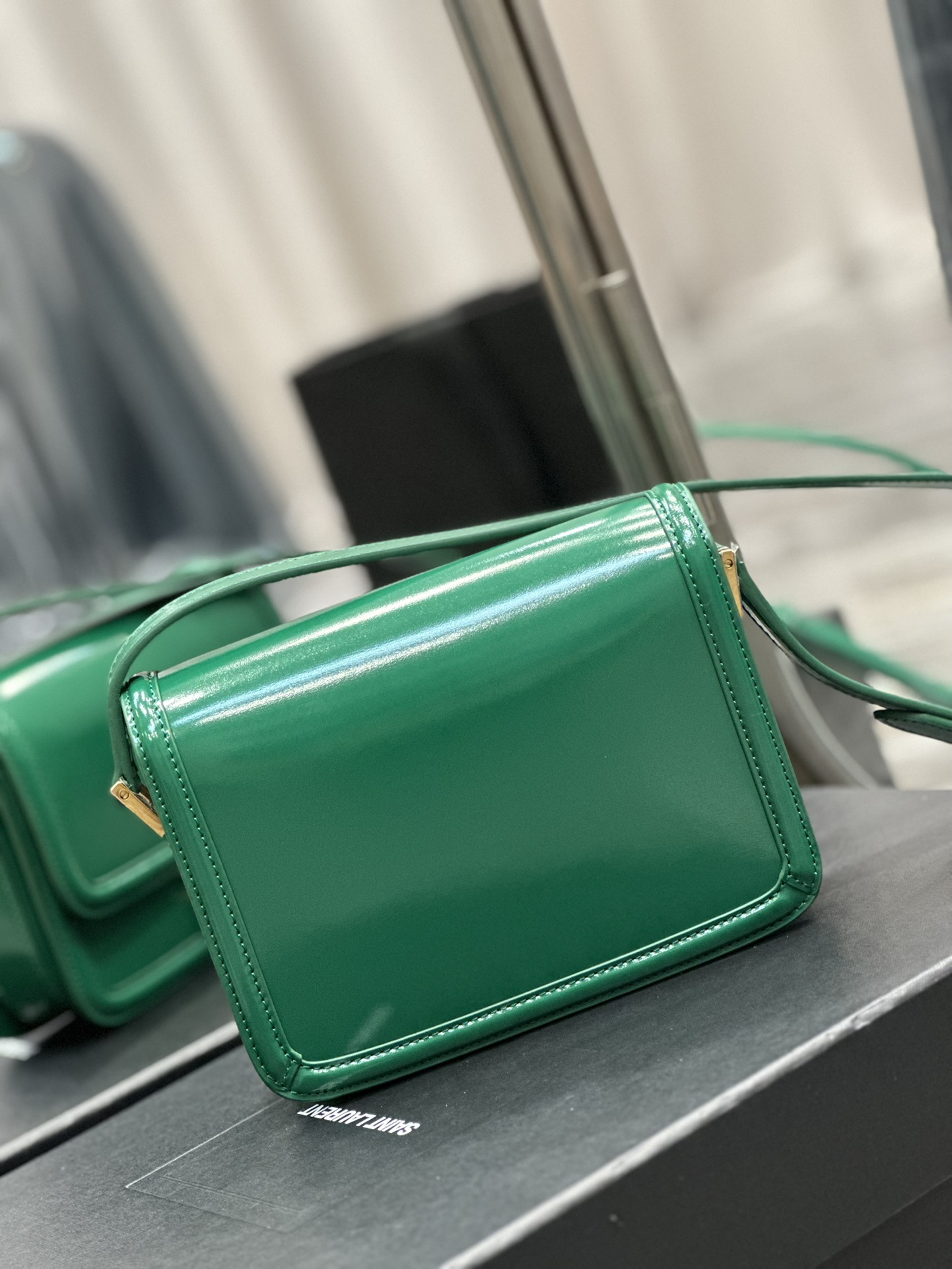 Handbags SAINT LAURENT 634306 size 19  13  5 cm - vstockx