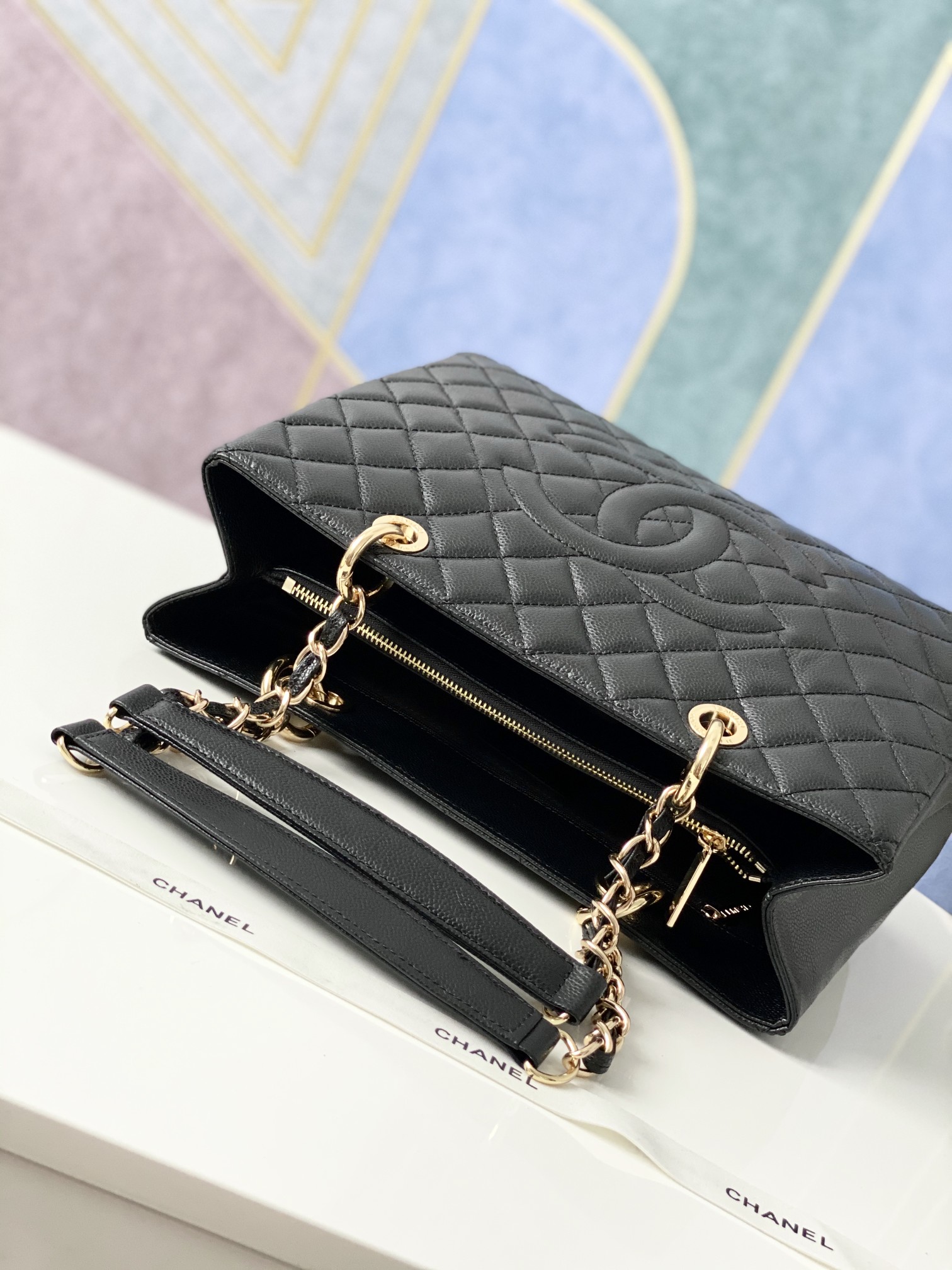 Handbag Chanel 20995 size 34x25x14 cm - vstockx