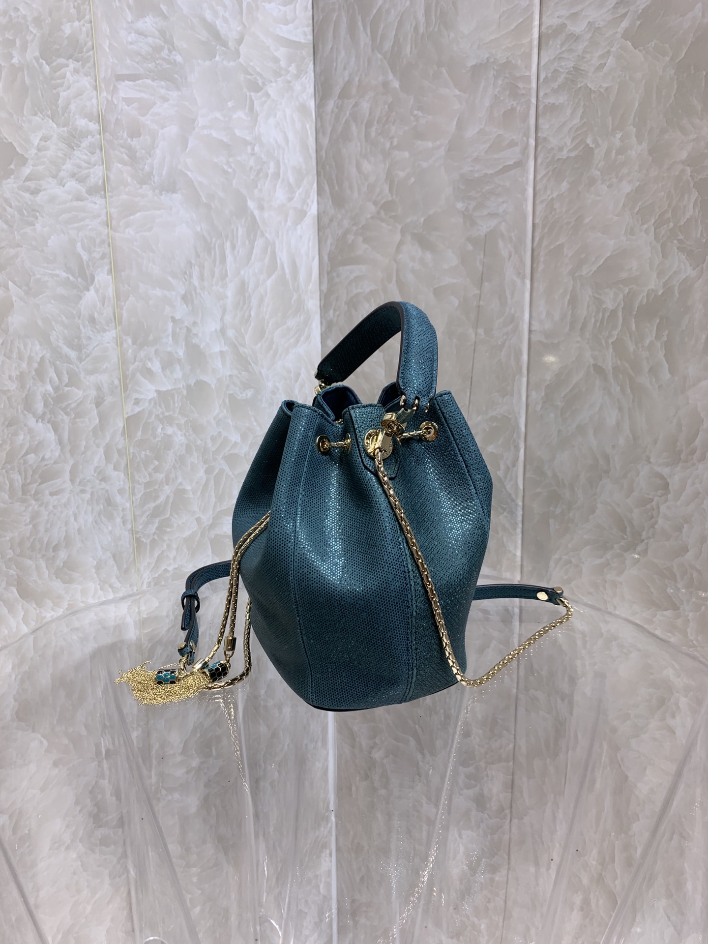 Handbags Bvlgari B287614 size:16*20*10.5 cm - vstockx