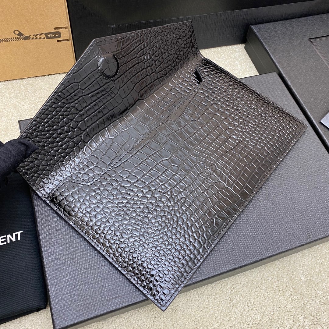 Handbags SAINT LAURENT 565739 size 27x16x2 cm - vstockx