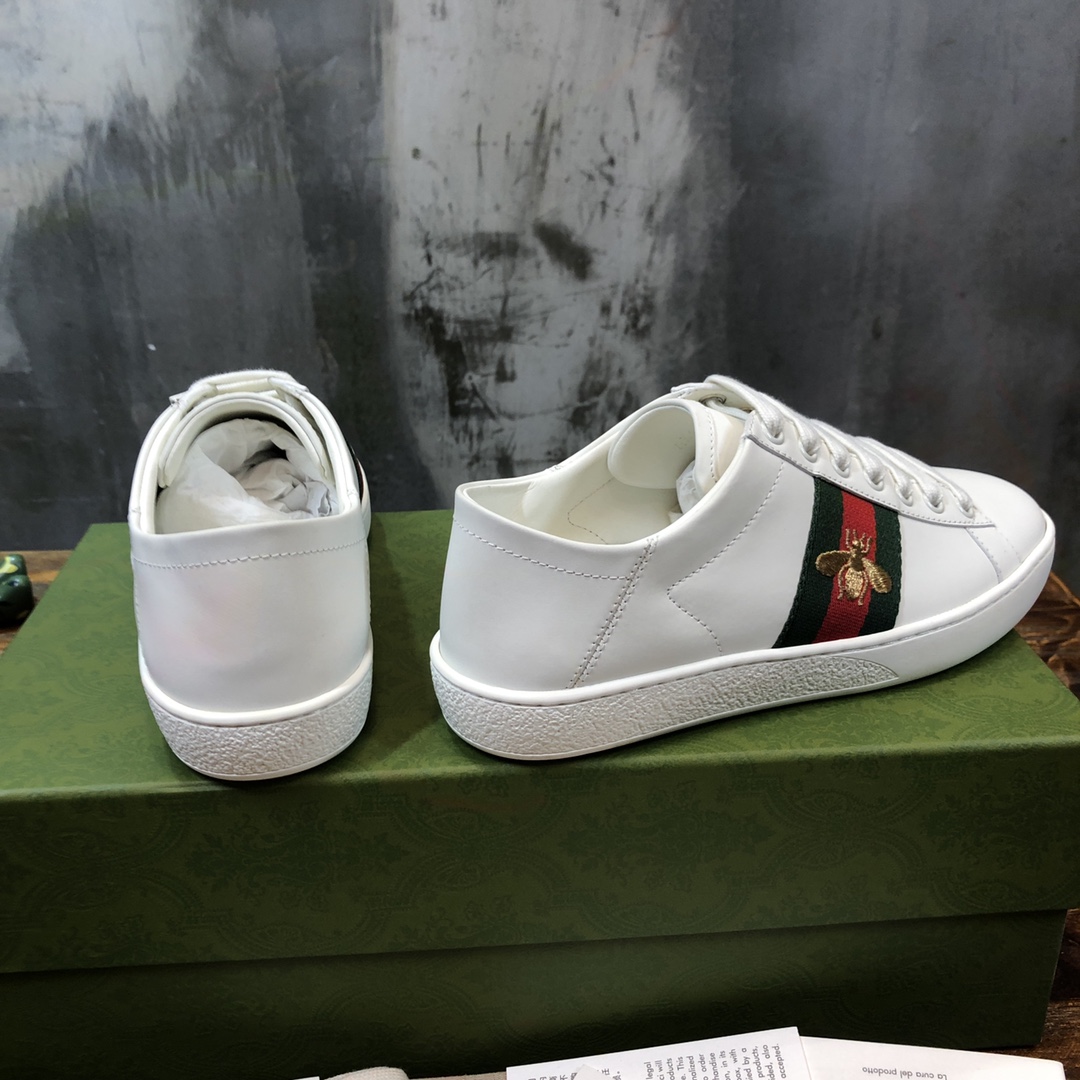 Gucci Ace Fold Down Bee (W) - vstockx