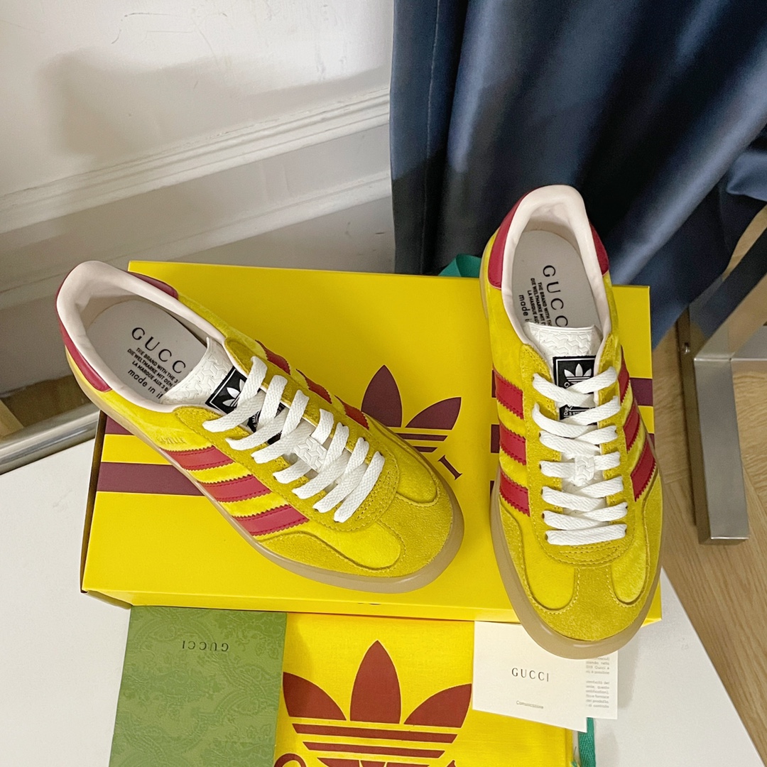 adidas x Gucci Gazelle Sneaker 6 - vstockx