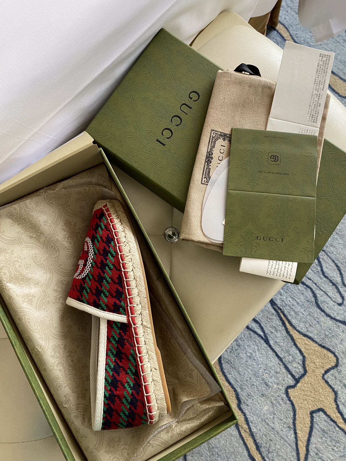 Gucci Leather espadrille with Double G WOMEN 2 - vstockx