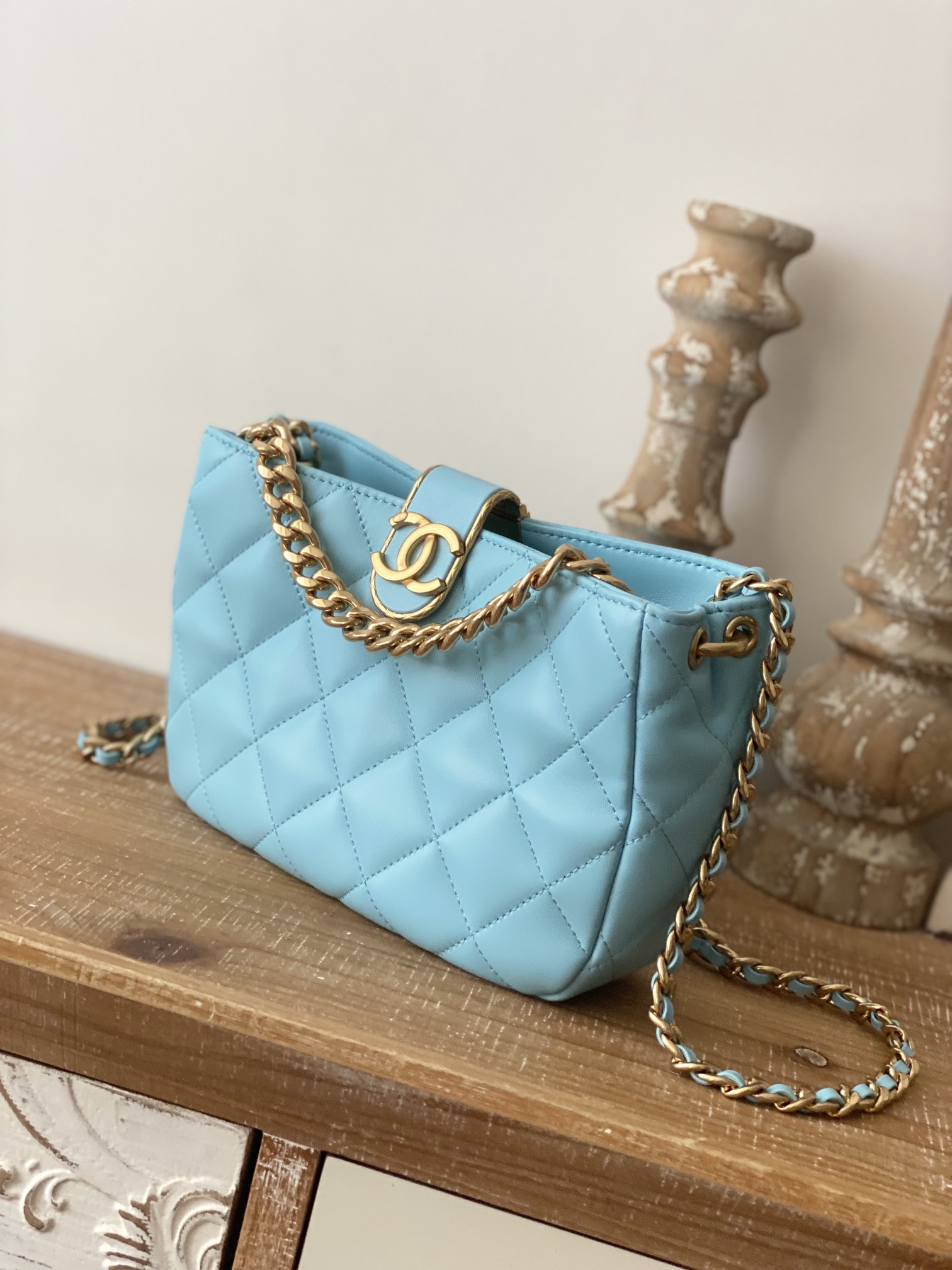 Handbag Chanel 3476 size 17*23*7* cm - vstockx