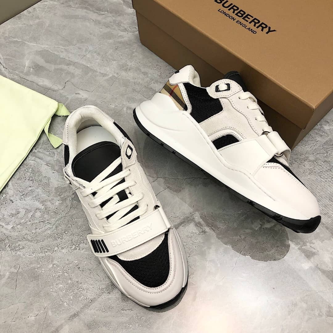 Burberry Regis Black White Archive Beige - vstockx