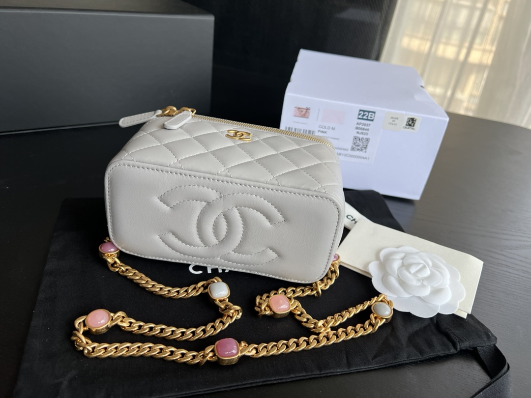 Handbag Chanel AP2937 size 8.5cmx11cmx7 cm - vstockx