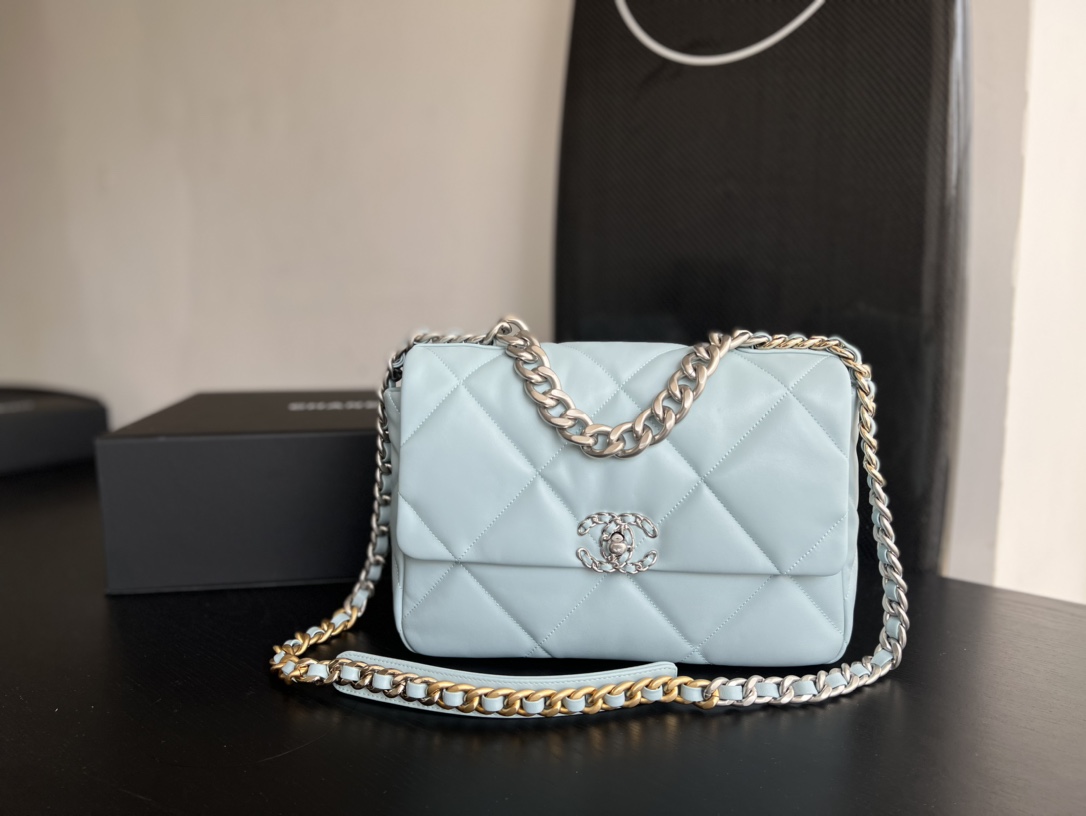 Handbag Chanel 1161 size 30cmx20cm10 cm - vstockx