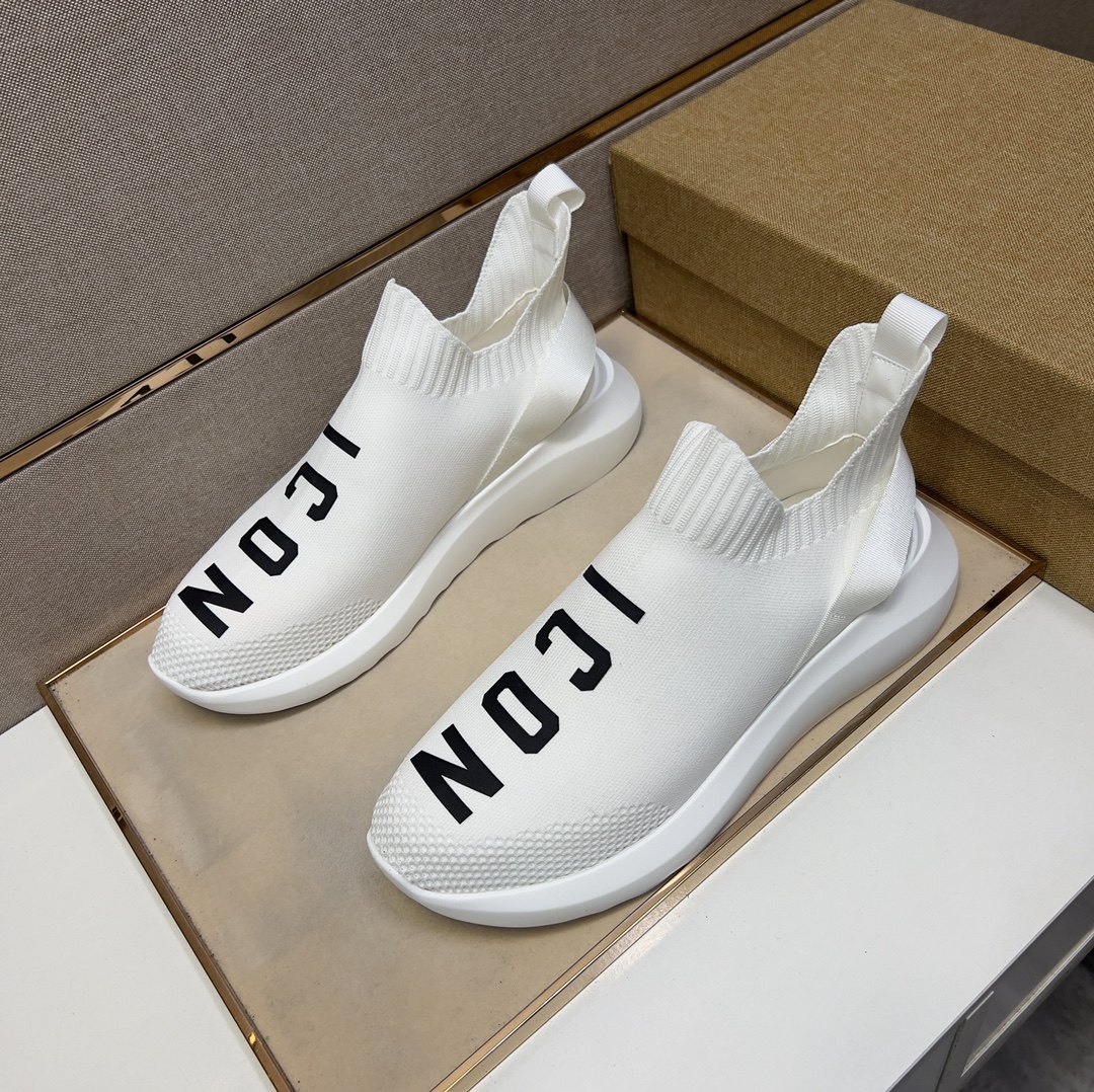 DSQUARED2 sneaker 34 - vstockx