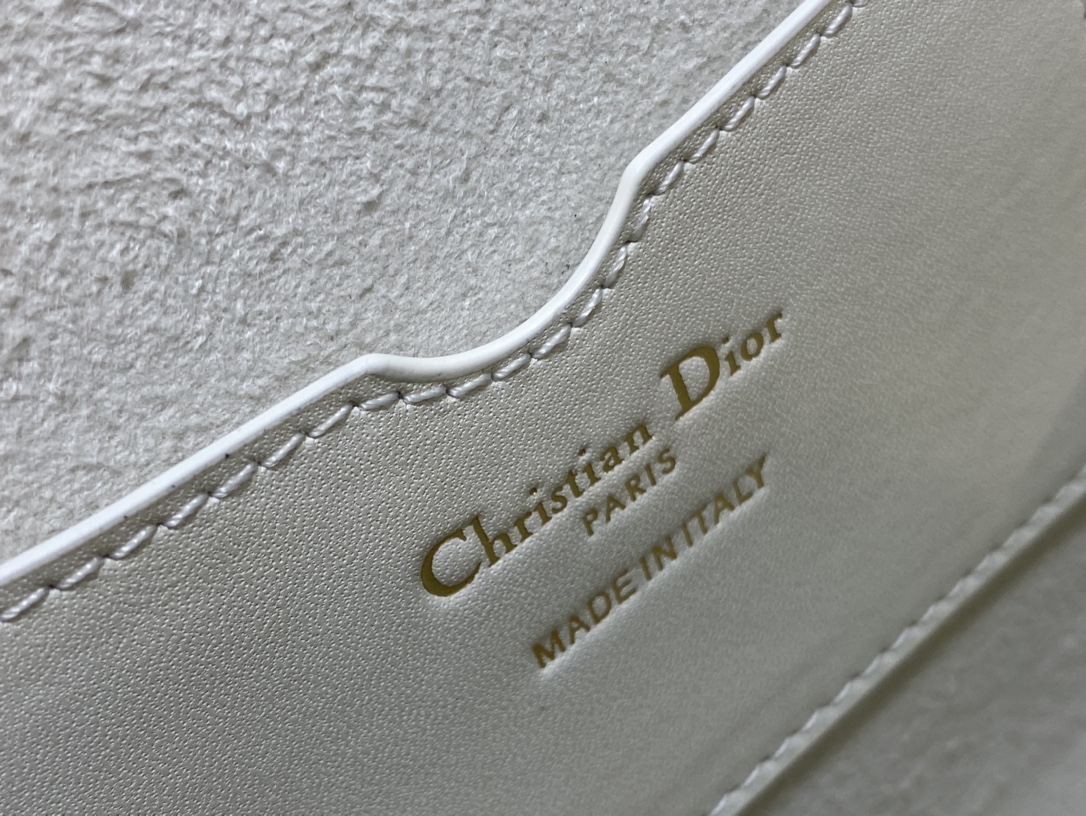 Handbags Dior 2170 size:22*17*6 cm - vstockx