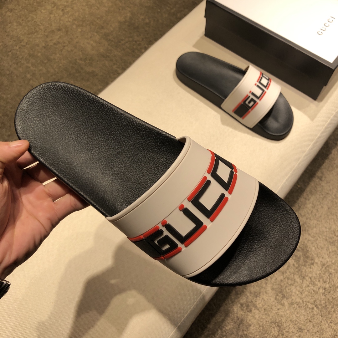 Gucci Slippers 27 - vstockx