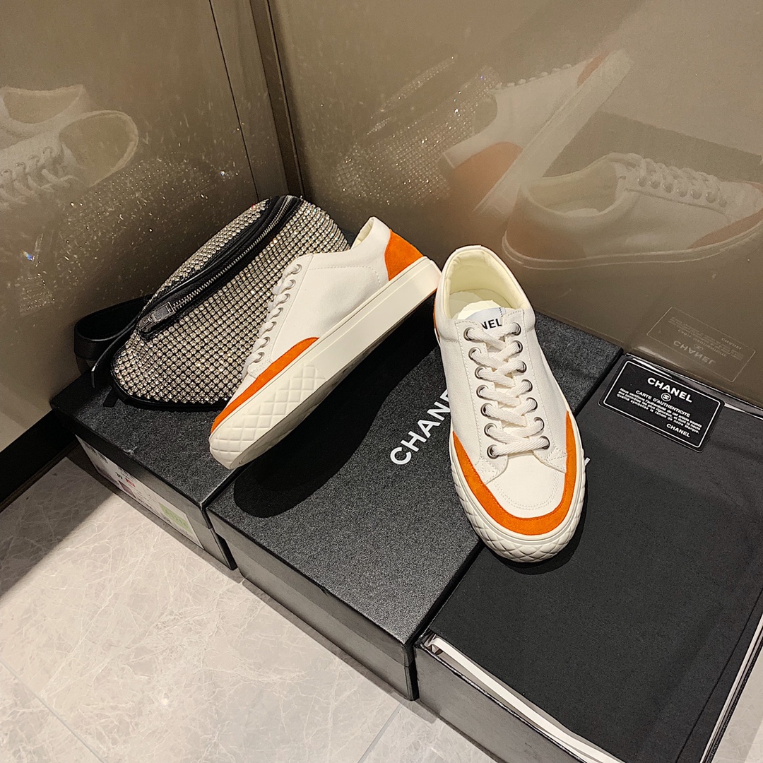 Chanel sneaker 1 - vstockx