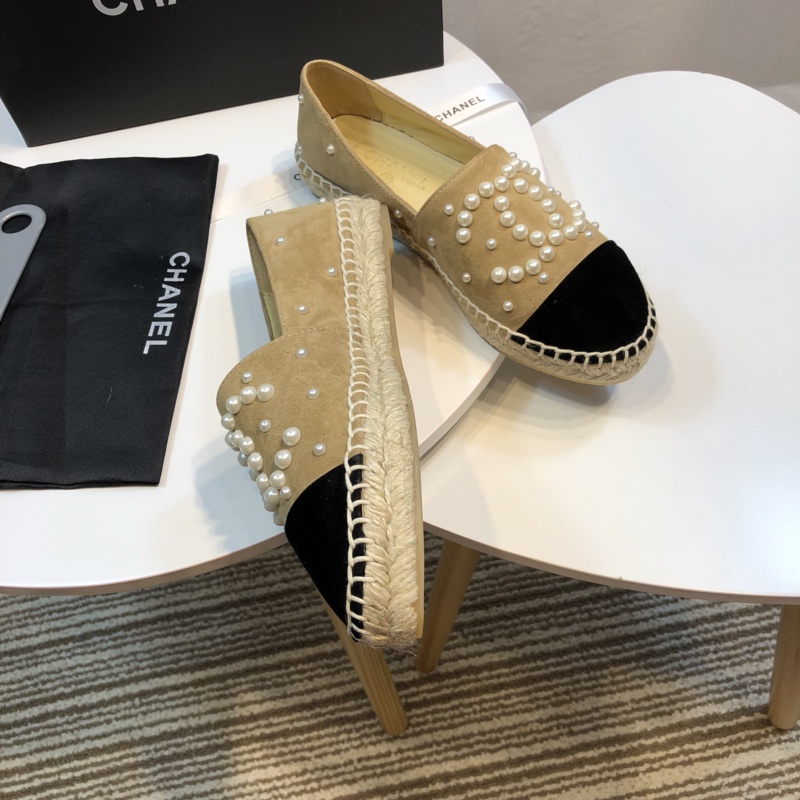 Chanel Loafers 43 - vstockx