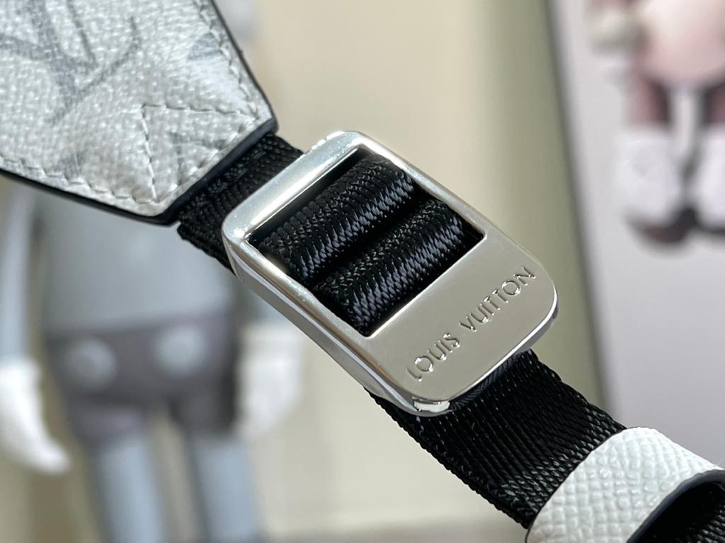 Handbag Louis Vuitton M30873 size 29.5x20x10.5 cm - vstockx