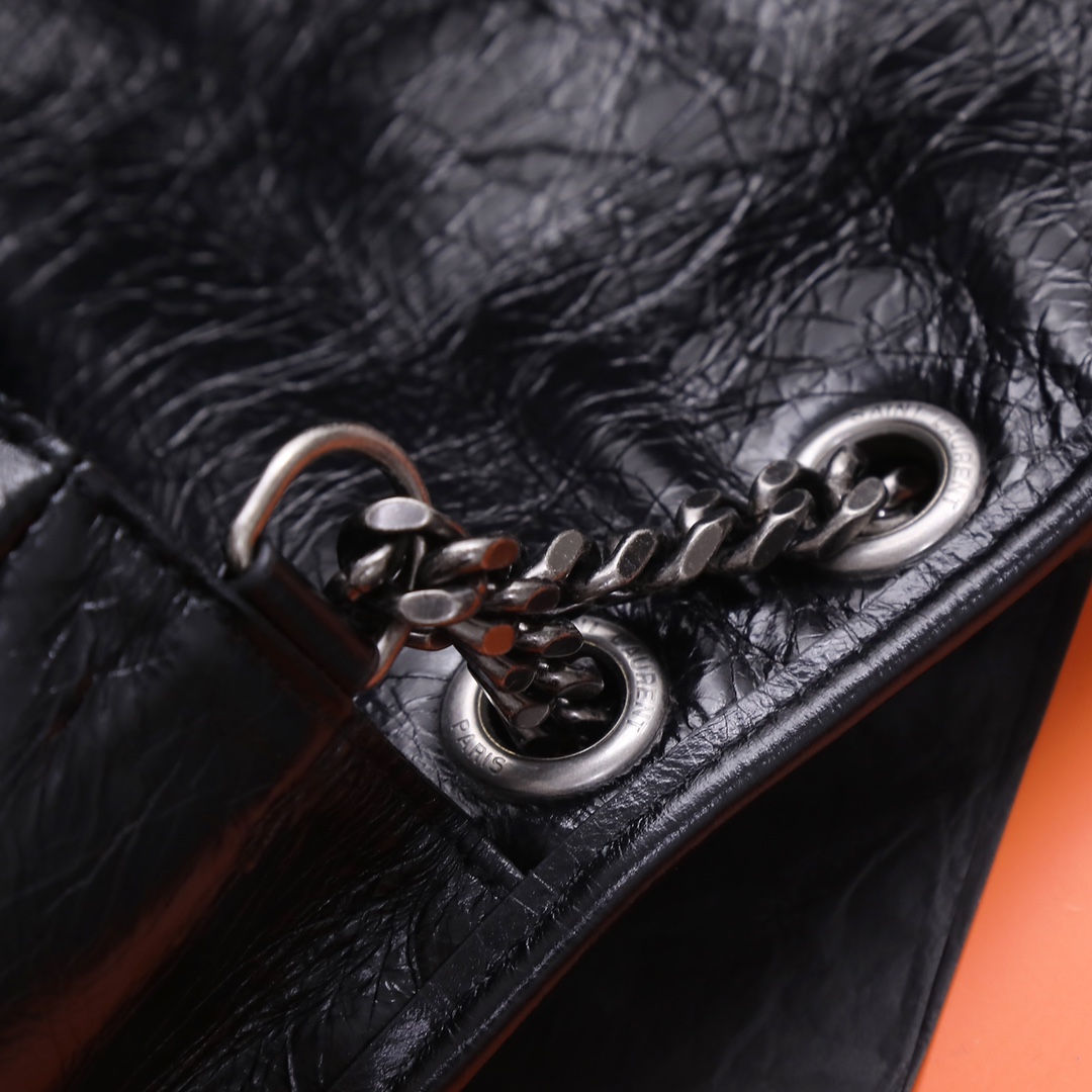 Handbags SAINT LAURENT 498894 size 28  8  20 cm - vstockx