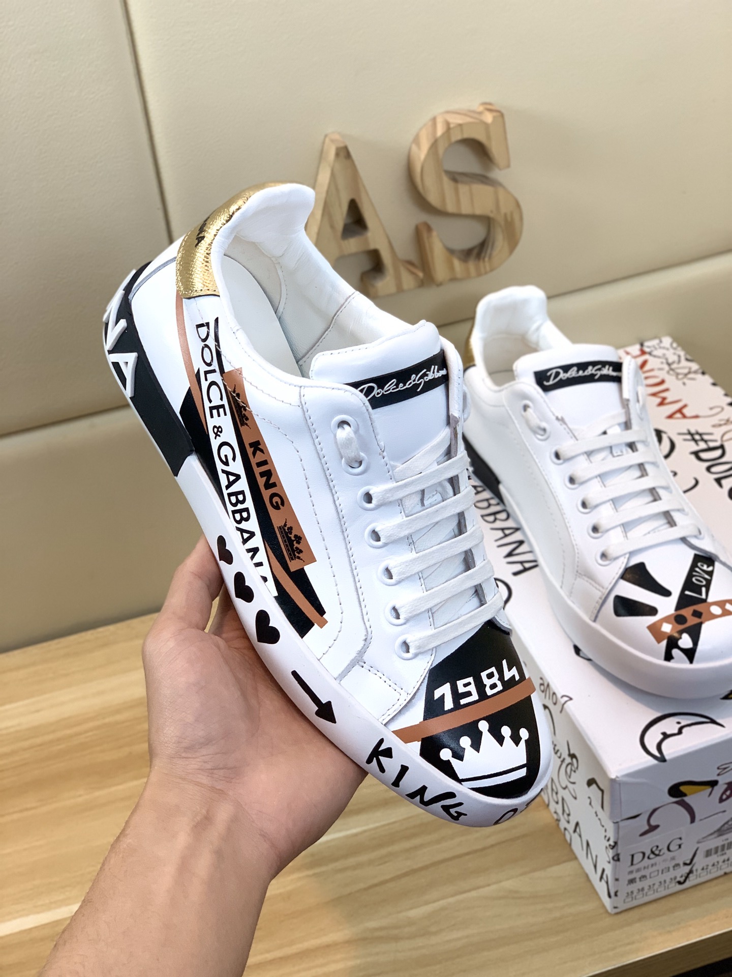 Dolce & Gabbana Low Tops Sneakers 125 - vstockx