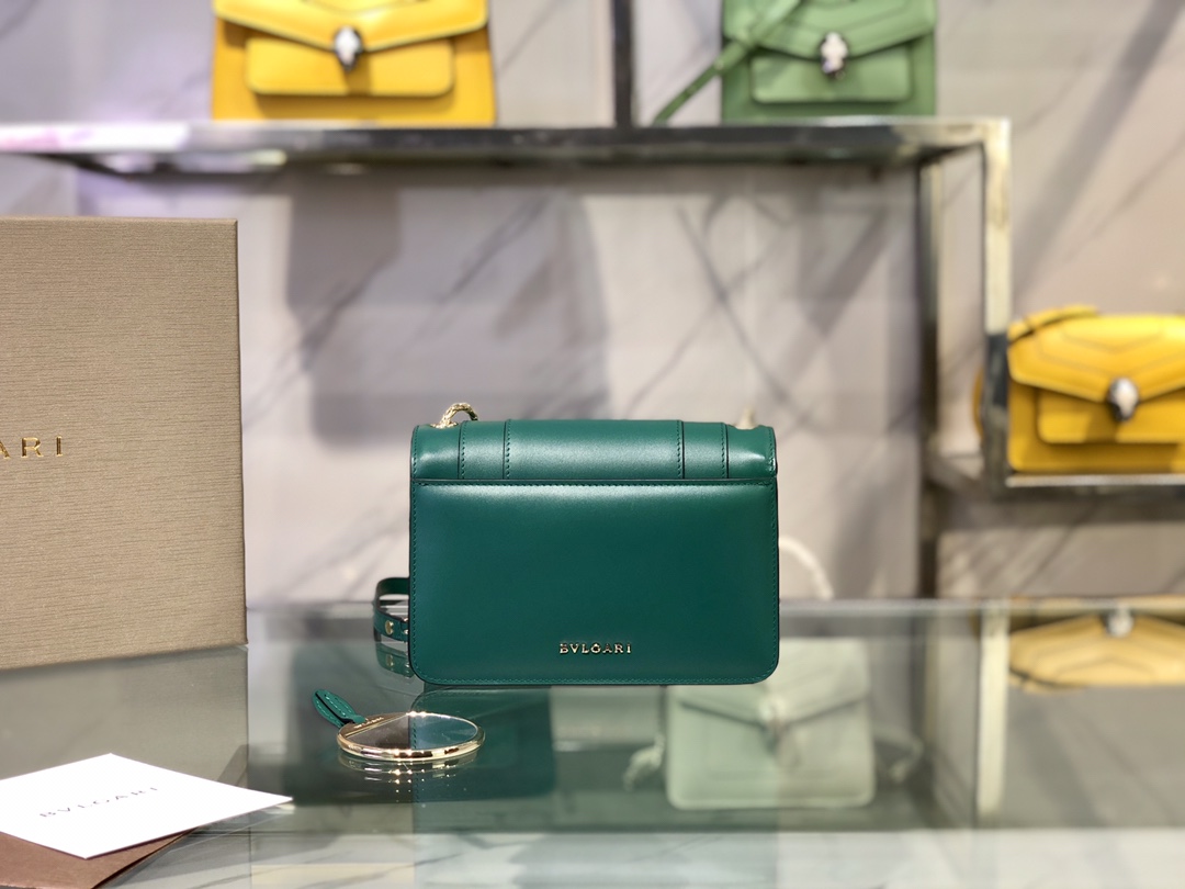 Handbags Bvlgari 9676 size:19*13*7 cm - vstockx