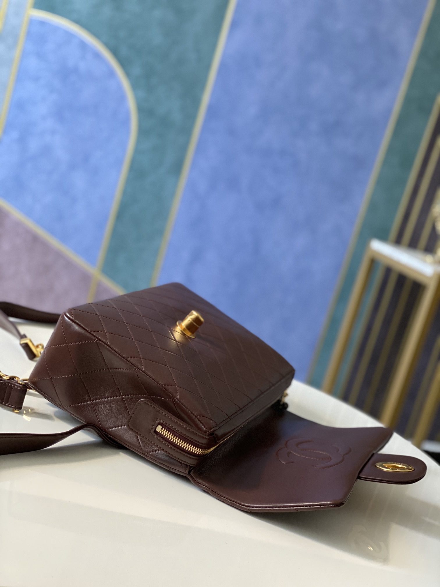 Handbag Chanel A88 size 30.21.8 cm - vstockx