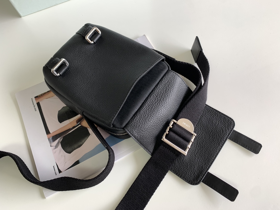 Handbags LOEWE Military Crossbody 11355 size:14*19*8 cm - vstockx