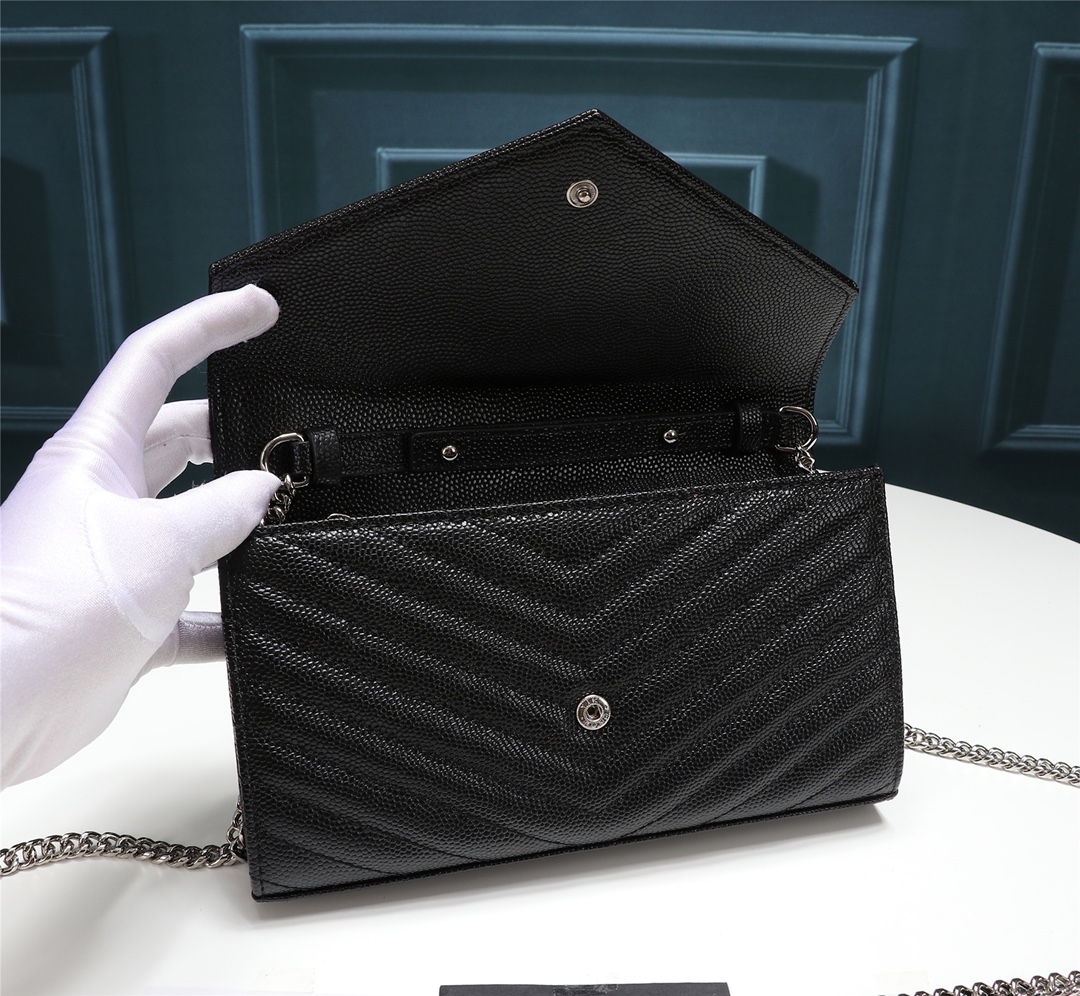 Handbags SAINT LAURENT 26801 size 22.5x14x4 cm - vstockx