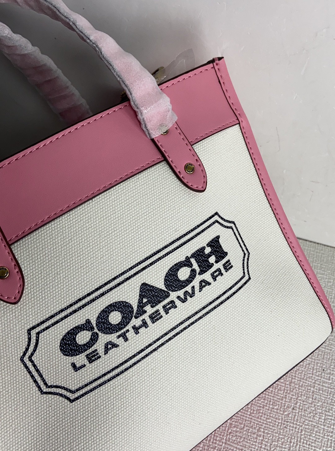 Handbags Coach CH740 size:22*20*12 - vstockx