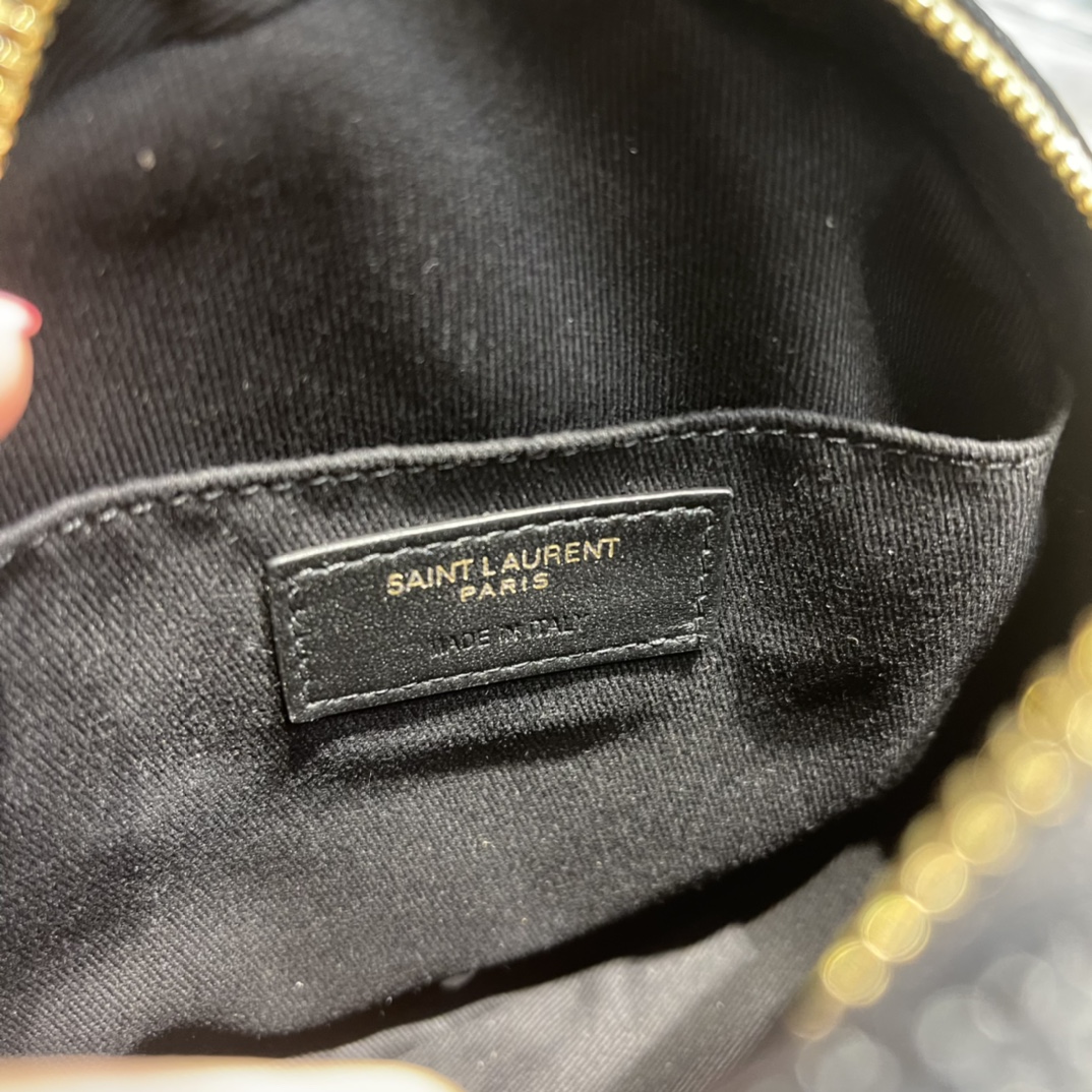 Handbags SAINT LAURENT 610436 size 17x17x5.5 cm - vstockx