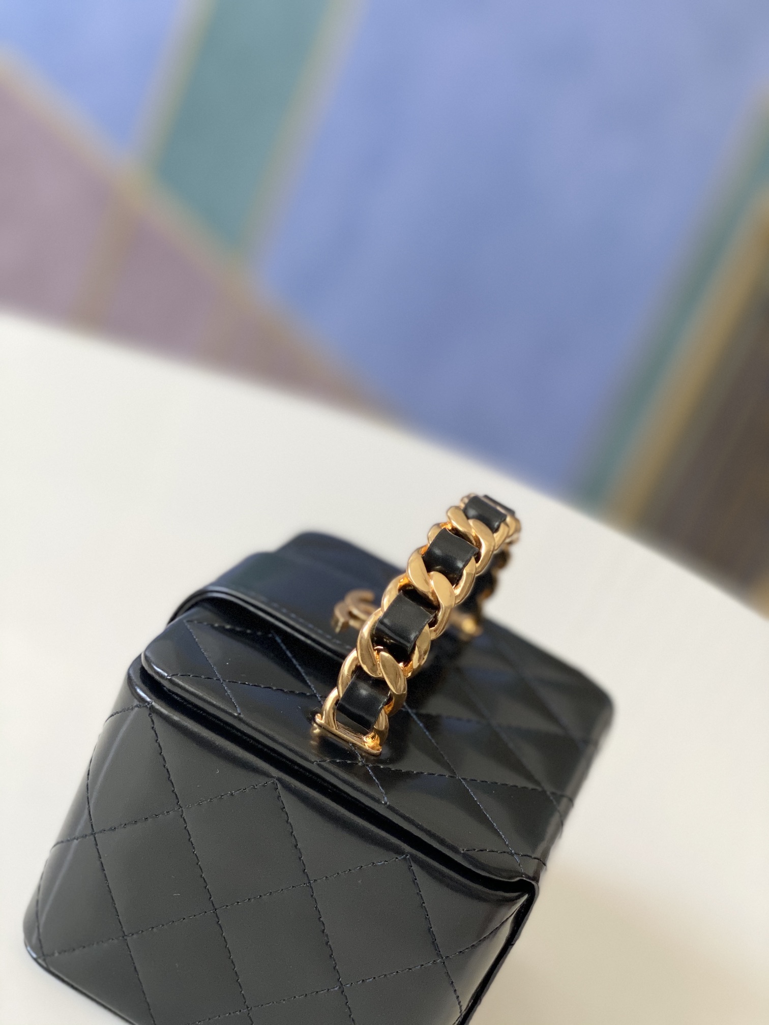 Handbag chanel size 11*9.5*8.5 cm - vstockx