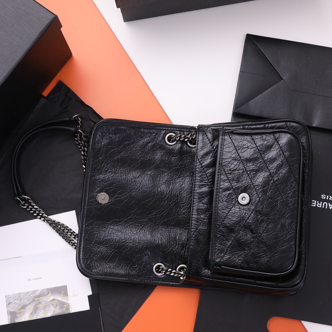 Handbags SAINT LAURENT 533037 size 22x16.5x12 cm - vstockx