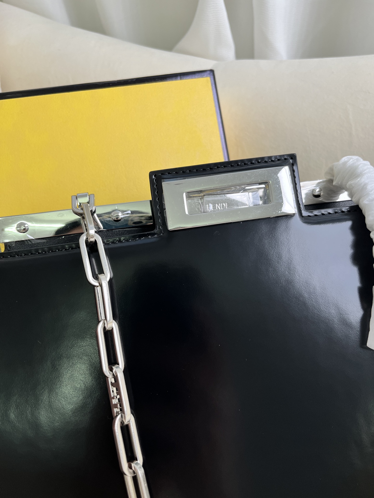 handbags FENDI 1011 size:34*18.5*11cm - vstockx