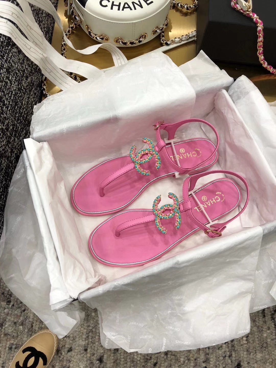 Chanel Slides 39 - vstockx