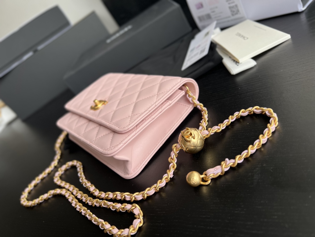 Handbag Chanel AP1450 size 19 cm - vstockx