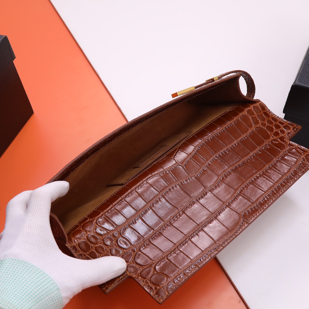 Handbags SAINT LAURENT 695949 size 31x14x3 cm - vstockx