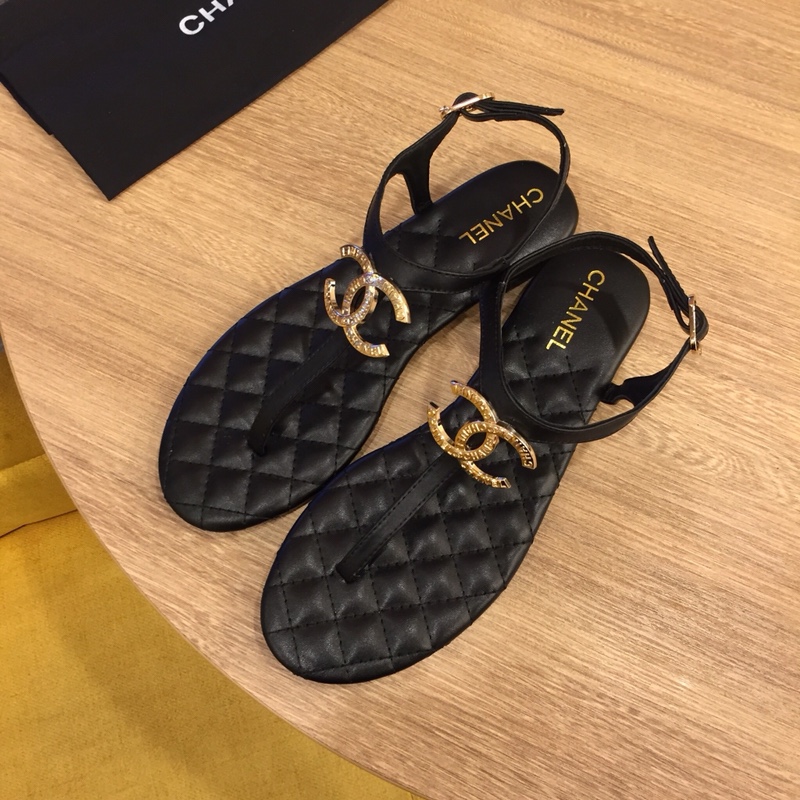 Chanel Slides 54 - vstockx