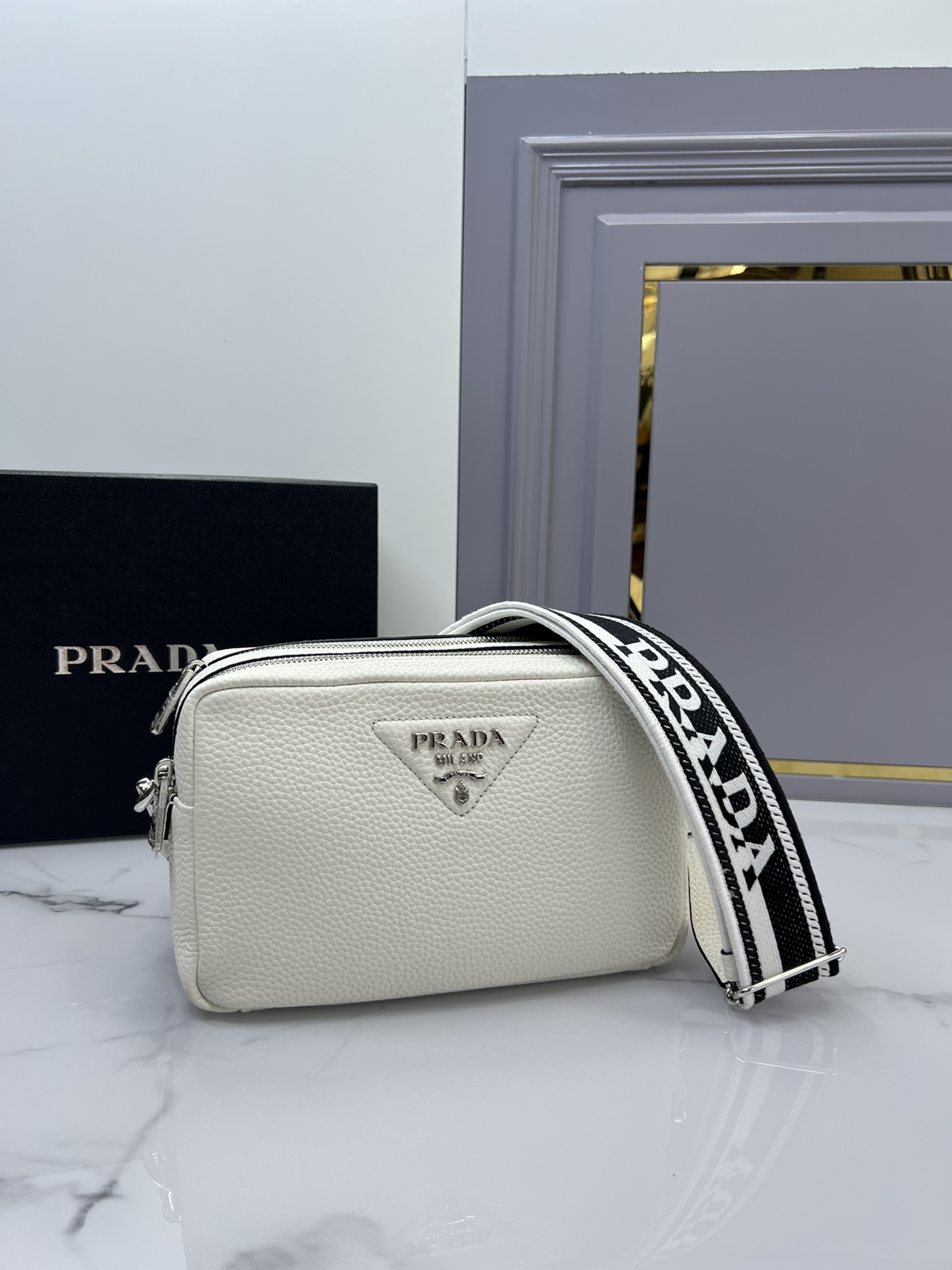 handbags prada 1BD082 22*14*8 - vstockx