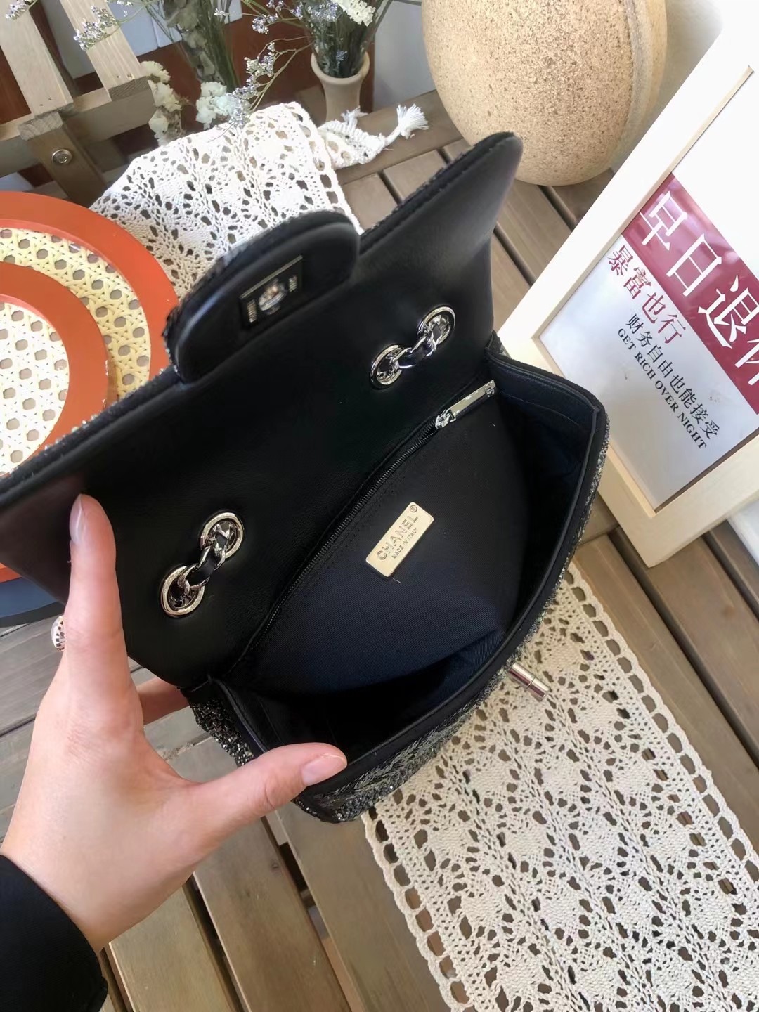 Handbag Chanel size - vstockx