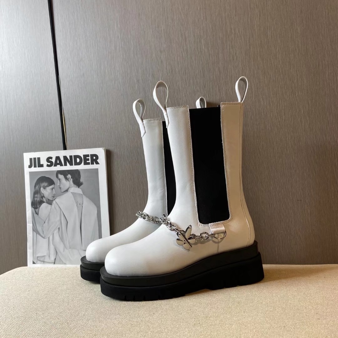 Bottega Veneta Boots 6 - vstockx