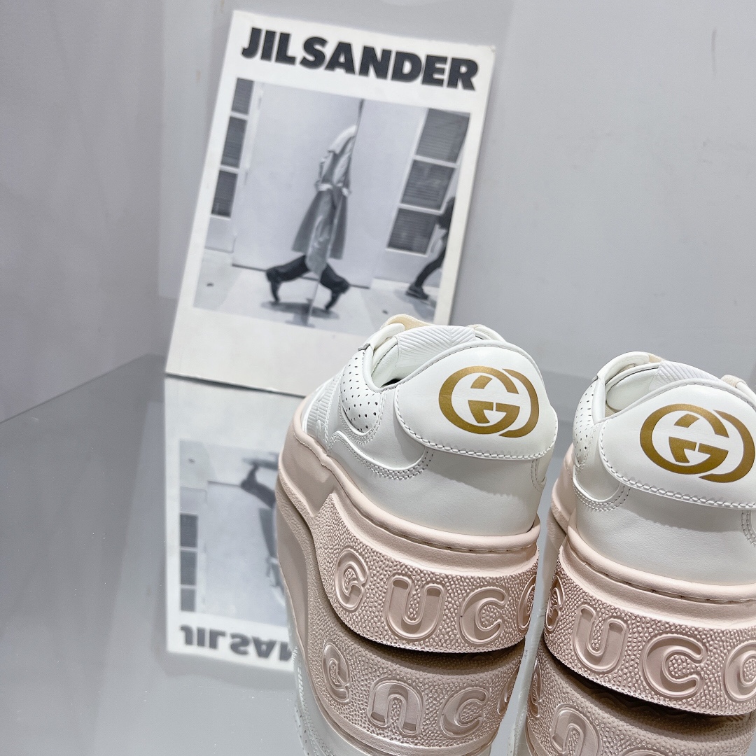 Gucci Women's GG sneaker 2 - vstockx