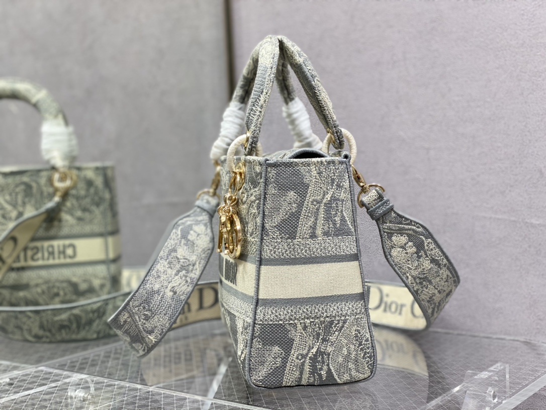 Handbags Dior 6605 size:24cm - vstockx