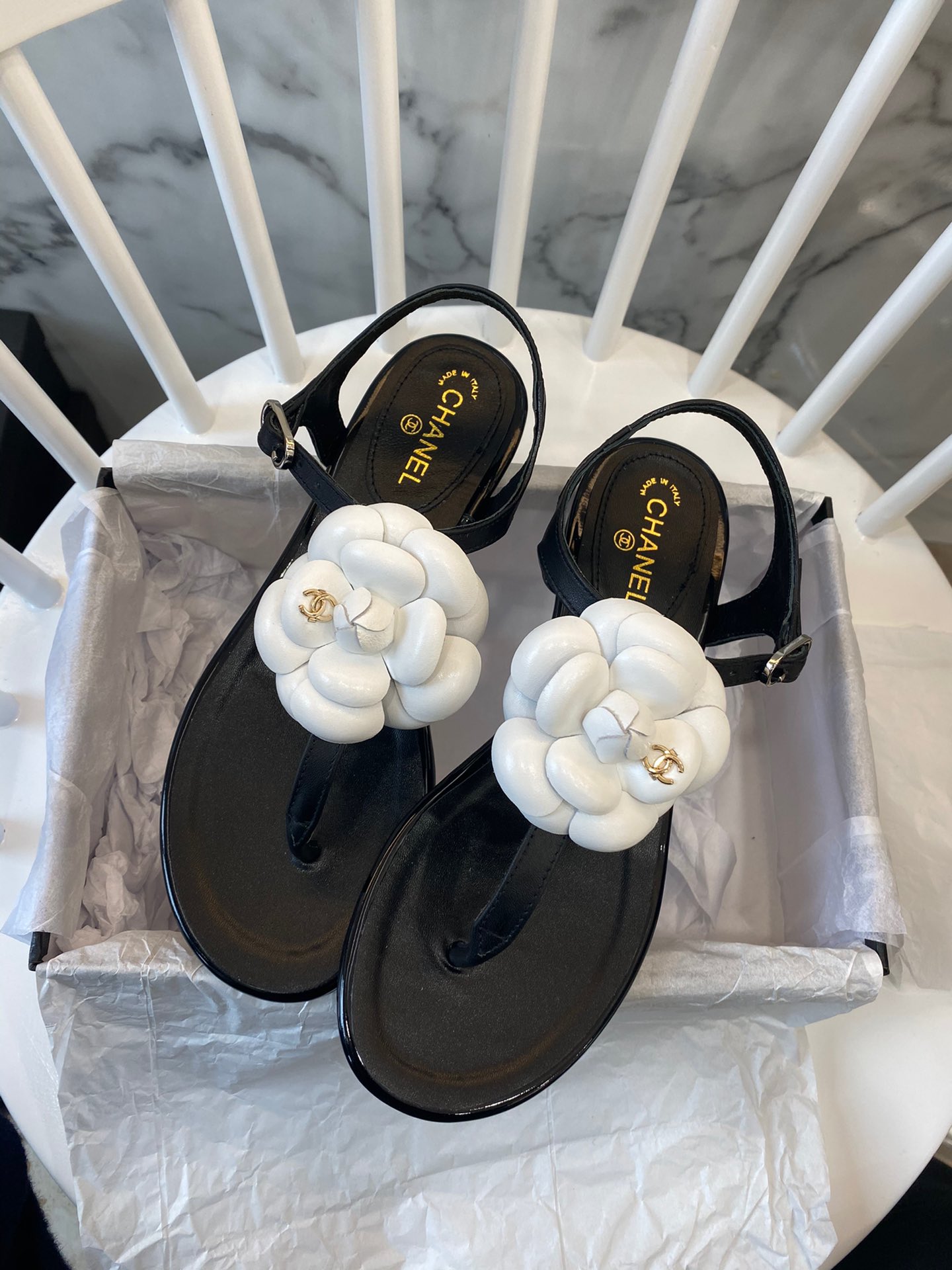 Chanel Slides 32 - vstockx