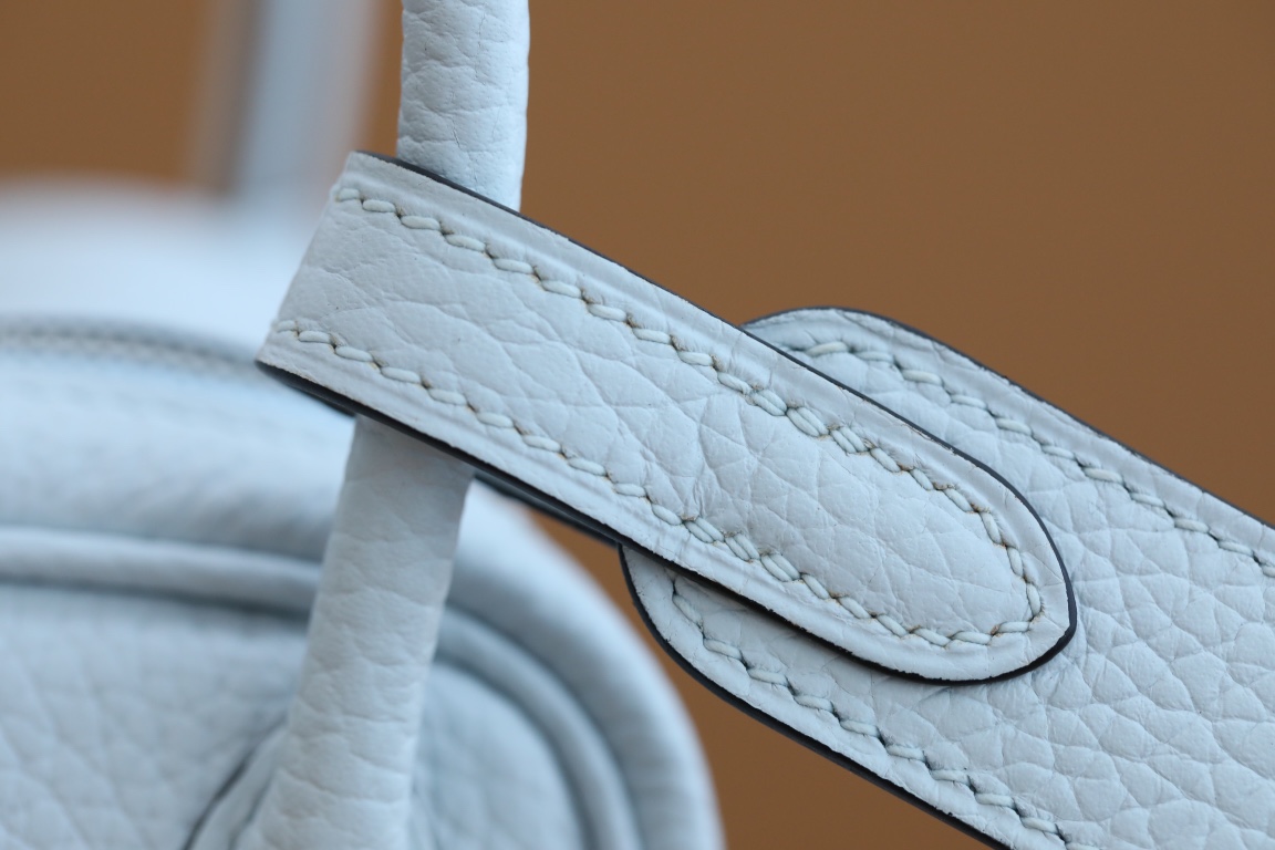 Handbags Hermes Lindy mini tc - vstockx