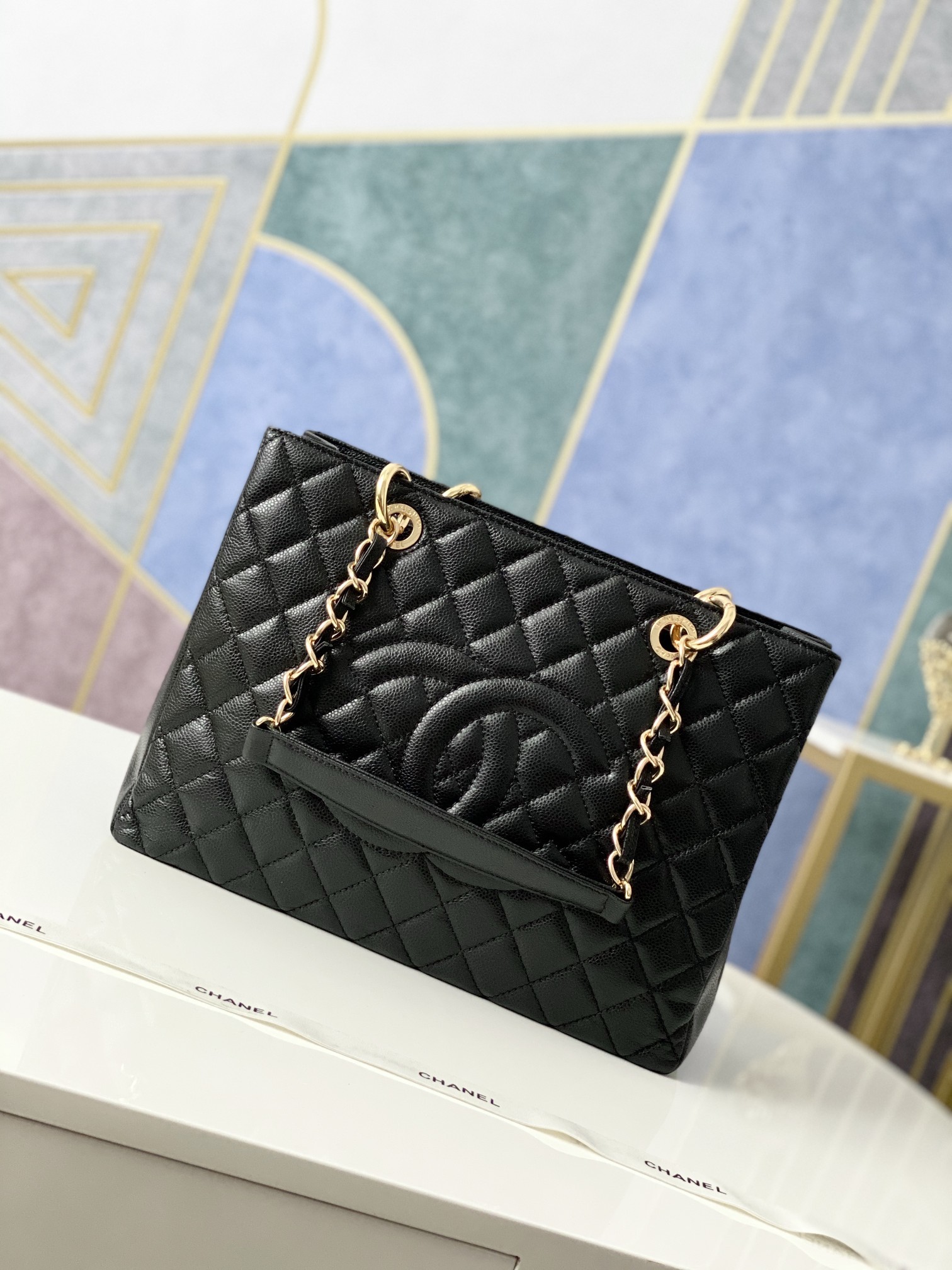 Handbag Chanel 20995 size 34x25x14 cm - vstockx