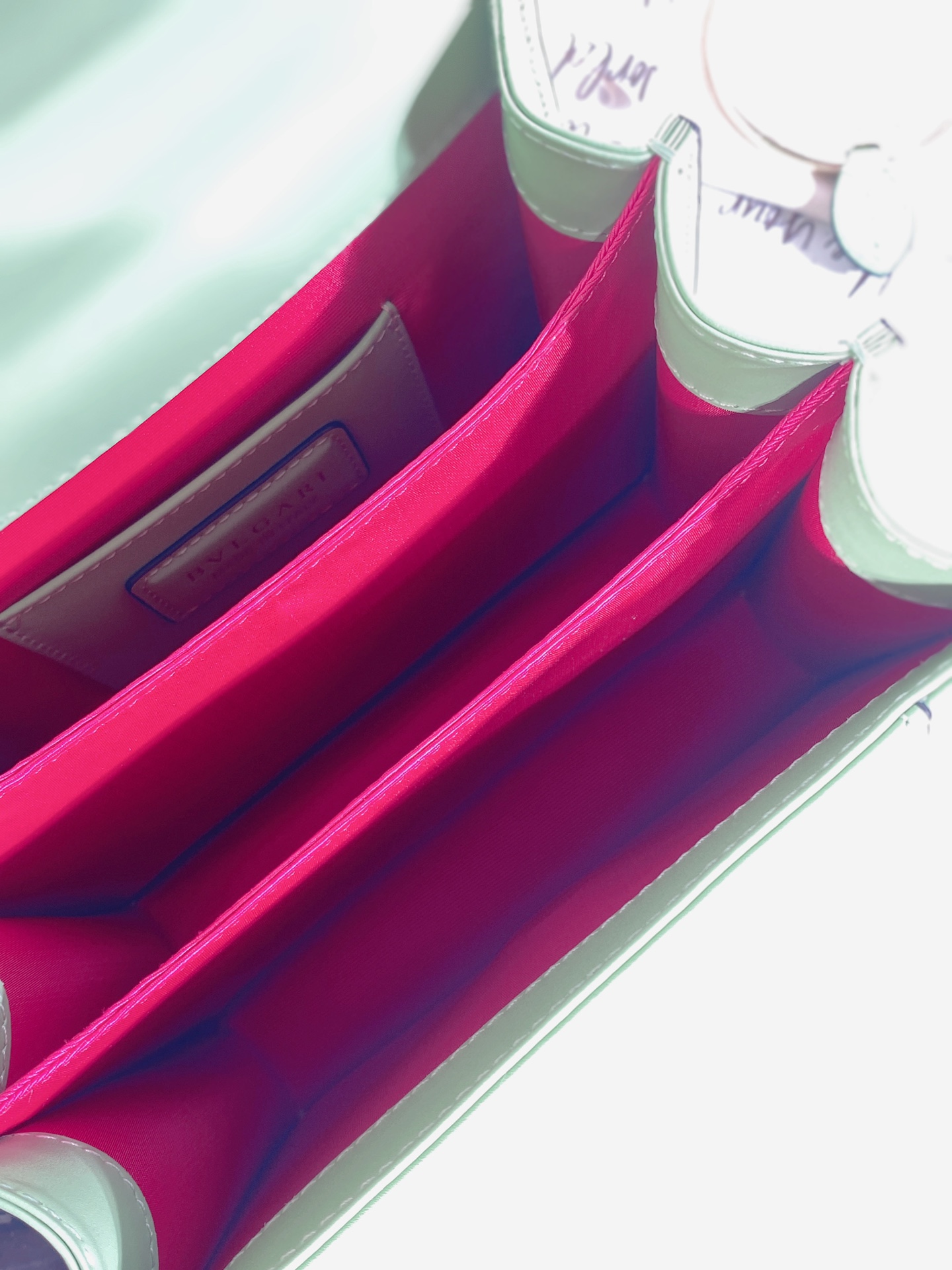 Handbags Bvlgari 24791050 size:18*16*10 cm - vstockx