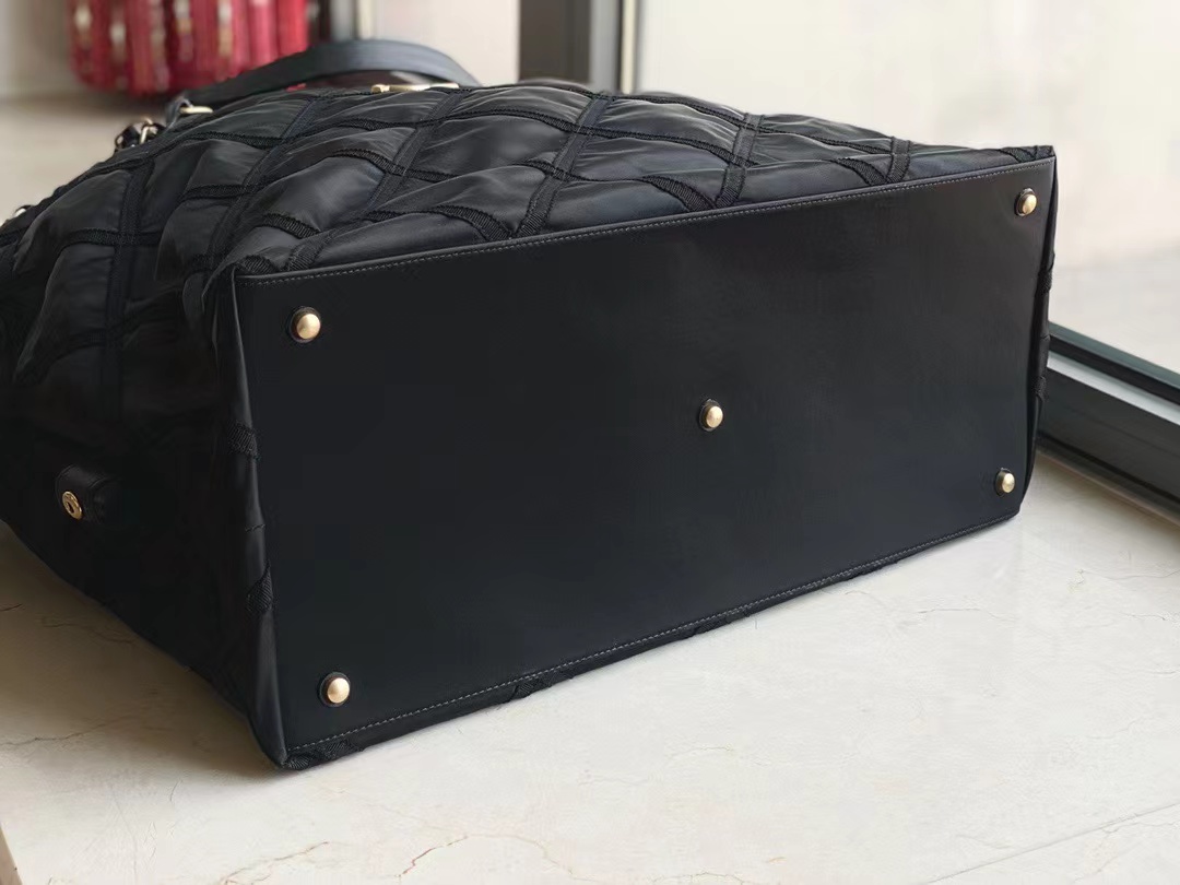 Handbag Chanel 99150 size 25  46  28 cm - vstockx