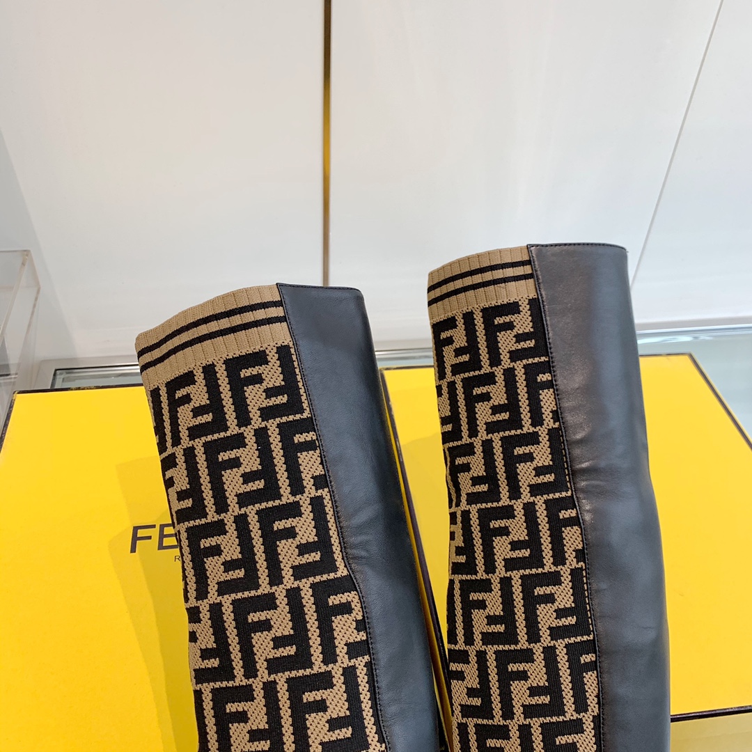 Fendi Boots 8 - vstockx