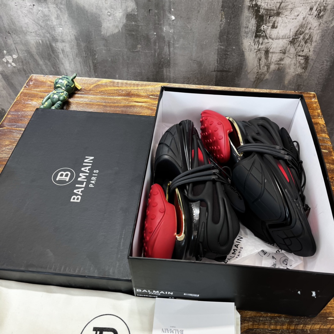 Balmain Sneaker 3 - vstockx