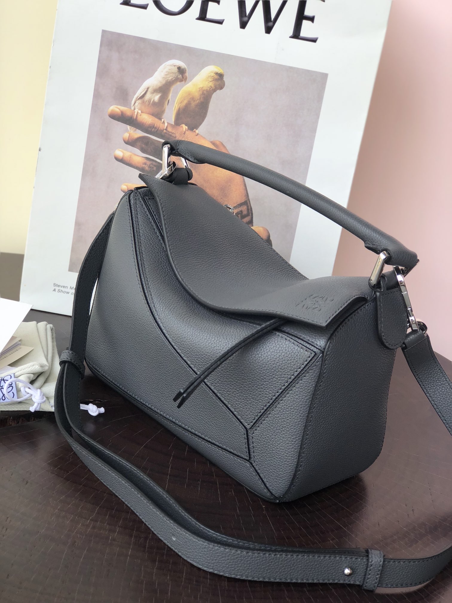 Handbags LOEWE zp size:24*14*11 cm - vstockx