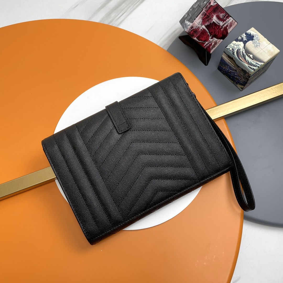 Handbags SAINT LAURENT 617662 size 21x16x3 cm - vstockx