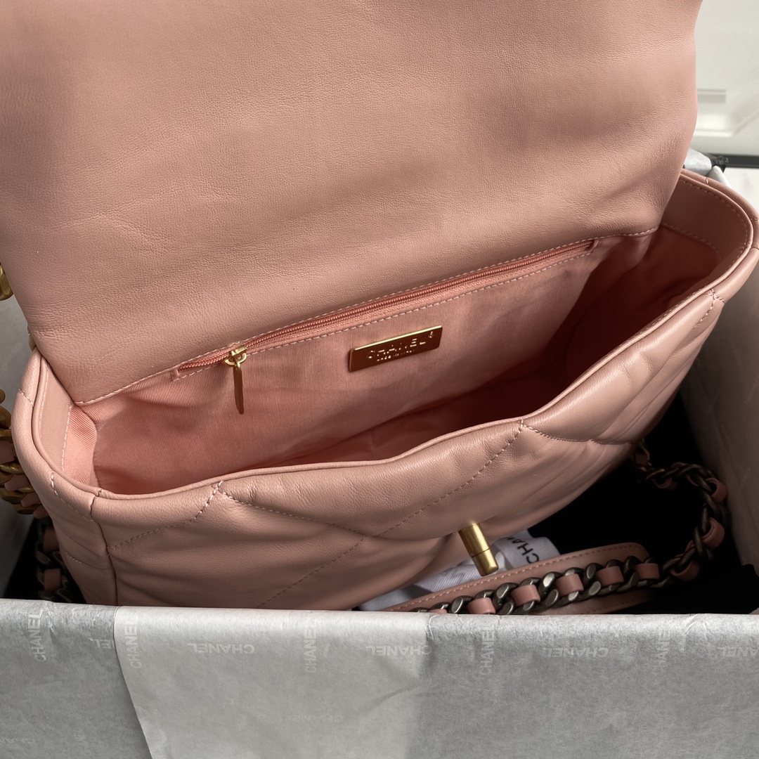 Handbag Chanel size 30 cm - vstockx