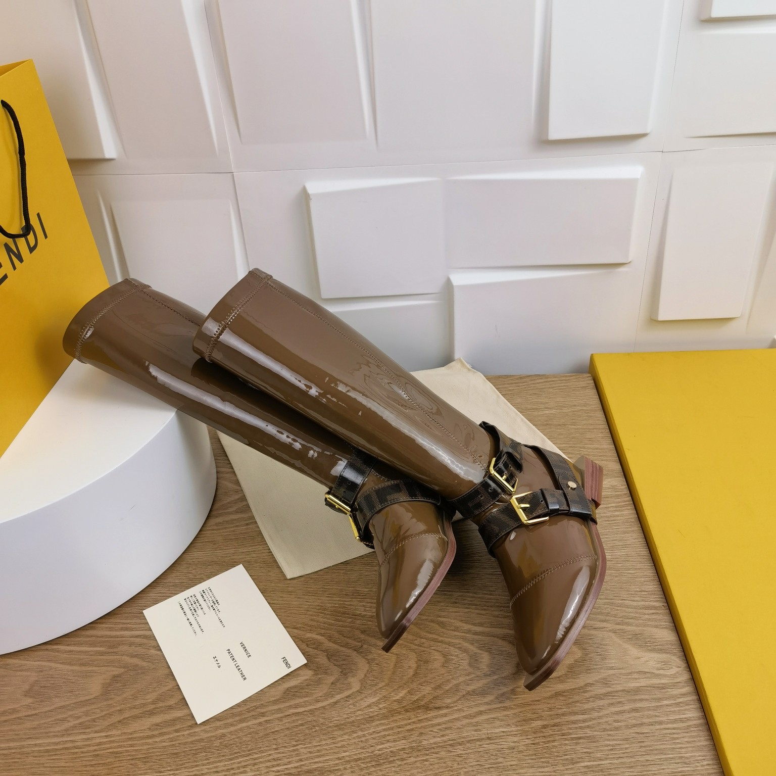 Fendi Boots 3 - vstockx