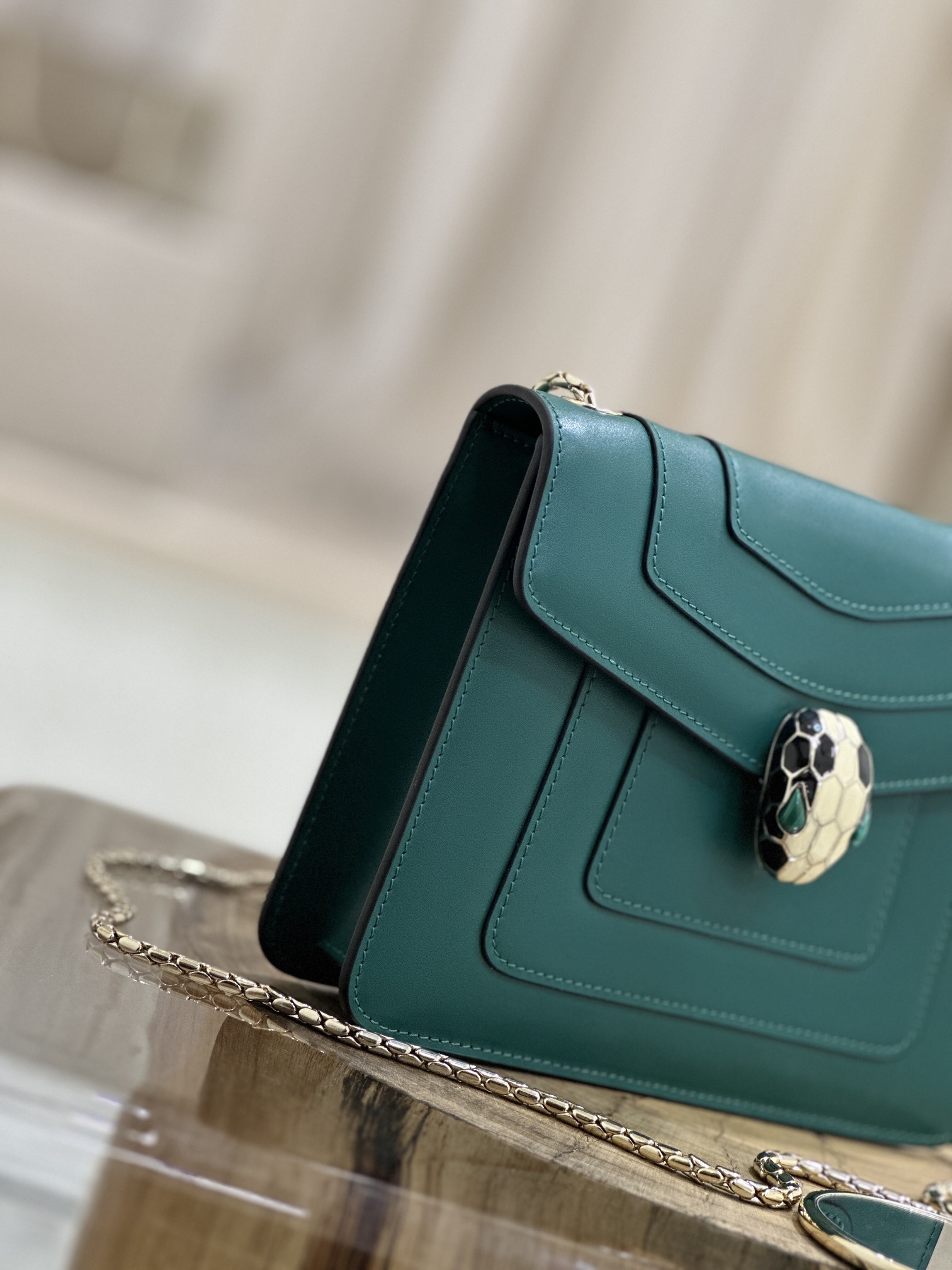 Handbags Bvlgari 35107 size:20*15*5 cm - vstockx