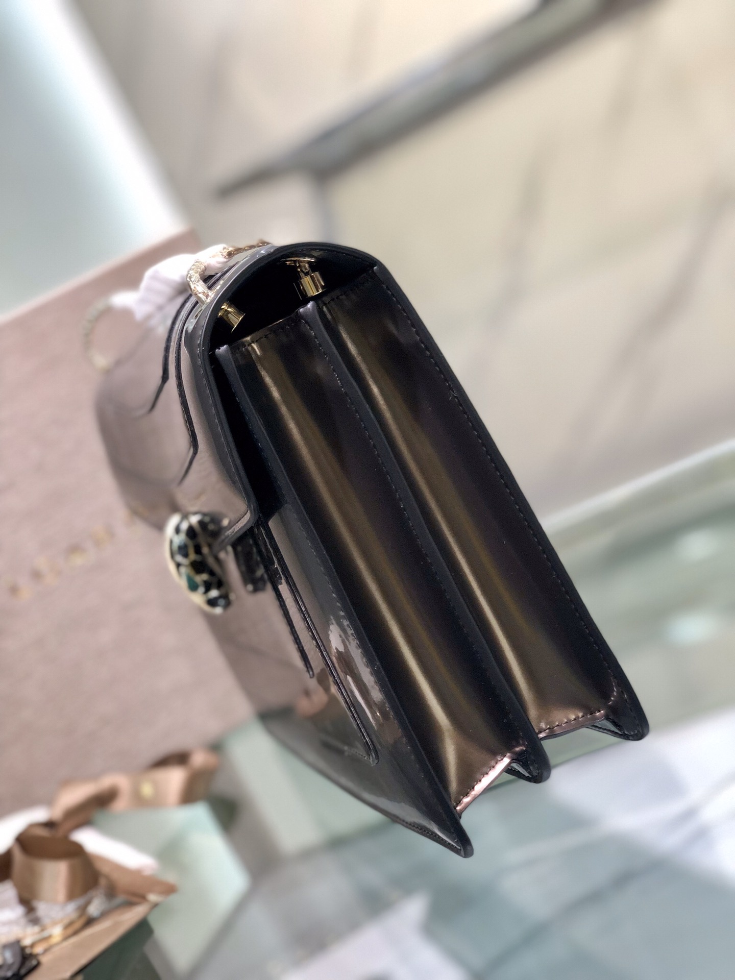 Handbags Bvlgari 35362 size:28*19.5*7.5 cm - vstockx